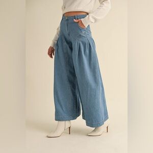 112B. Pleated Wide Leg Pant - Blue Denim